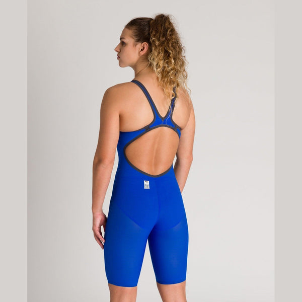 Arena Women's Open-Back Powerskin Carbon Air2 Kneeskin - Blue | WrightSport